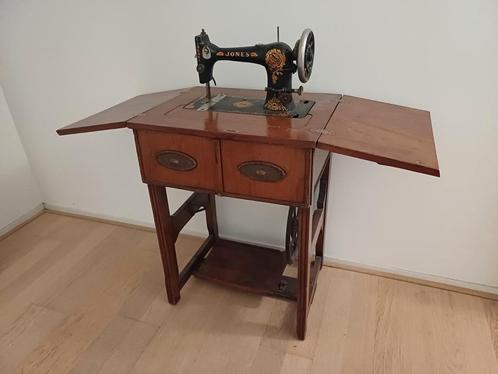 Antieke Jones Naaimachine, Antiek en Kunst, Antiek | Naaimachines, Ophalen