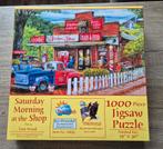 Sunday morning at the shop, Sunsout puzzel, Hobby en Vrije tijd, Denksport en Puzzels, Ophalen of Verzenden, 500 t/m 1500 stukjes