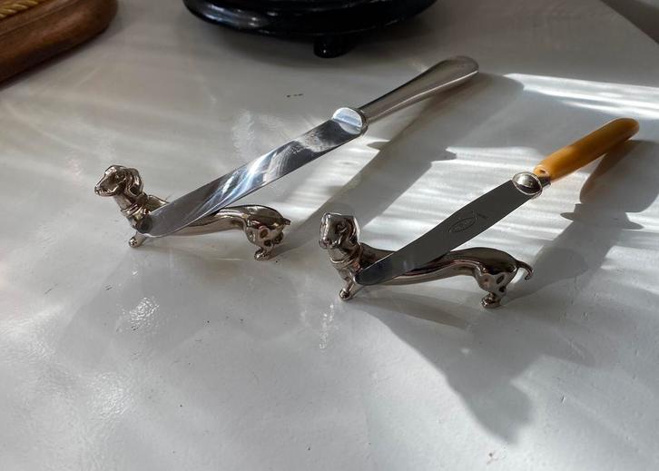 11 Vintage messenleggers Teckel | Dachshund, Antiek en Kunst, Curiosa en Brocante, Verzenden