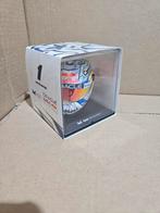 max verstappen store helm helmet 1/4 austrian 2022 #1 red bu, Ophalen of Verzenden, Nieuw, Formule 1