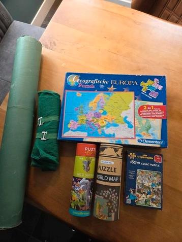 Puzzels en puzzelmat beschikbaar voor biedingen
