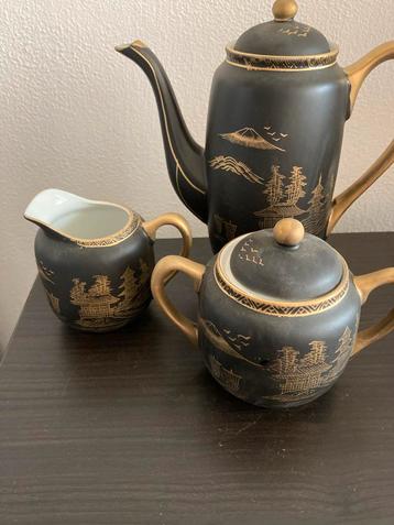 Japans Theeservies Kutani Stijl - Zwart/Goud beschikbaar voor biedingen