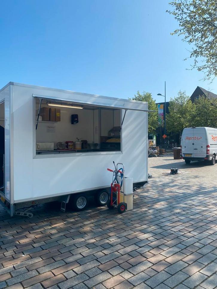 Te huur onbemande frietwagen, Hobby en Vrije tijd, Feestartikelen | Verhuur, Zo goed als nieuw, Overige, Ophalen