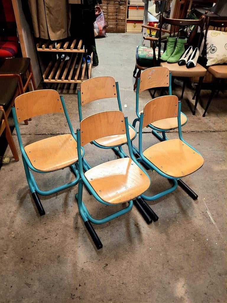 6 Toffe school stoeltjes, Kinderen en Baby's, Kinderkamer | Tafels en Stoelen, Ophalen, Gebruikt, Stoel(en)