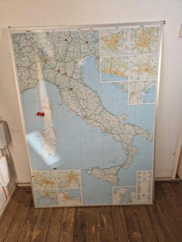 Magneet landkaart Italië  beschikbaar voor biedingen