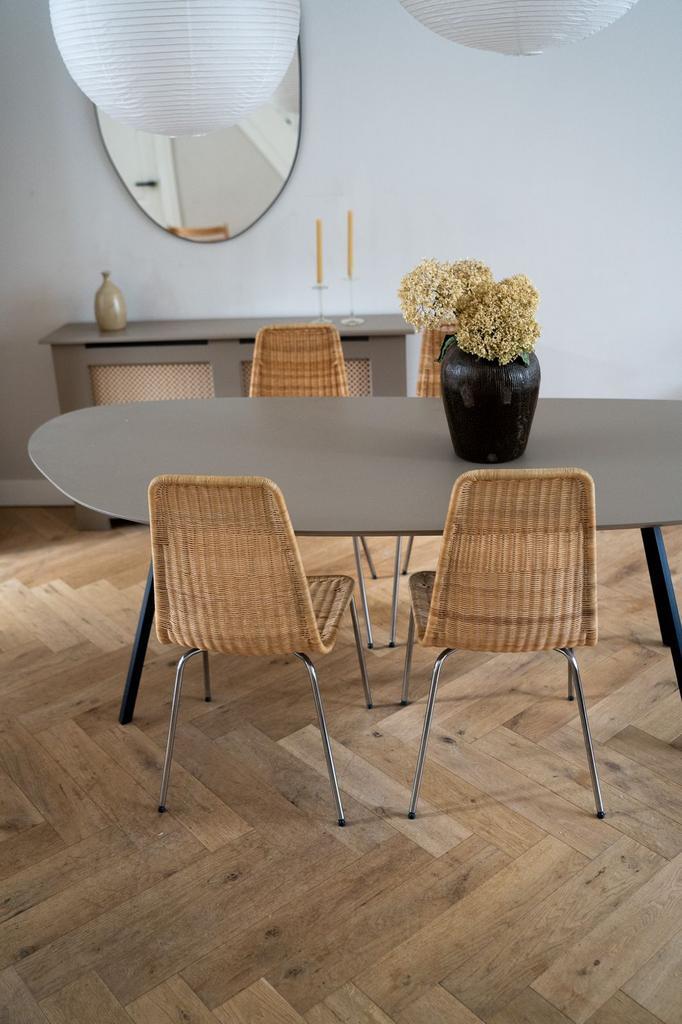 Set van 4 rotan eetkamerstoel, Huis en Inrichting, Stoelen, Zo goed als nieuw, Vier, Riet of Rotan, Bruin, Ophalen
