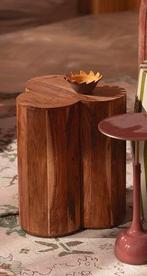 Sissy Boy Houten bijzettafel scallop, Ophalen, Minder dan 45 cm, Minder dan 55 cm, Zo goed als nieuw