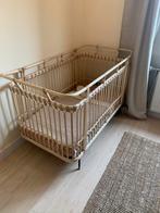 Bermbach bedje 130cm, Kinderen en Baby's, Ophalen of Verzenden, Zo goed als nieuw, Ledikant