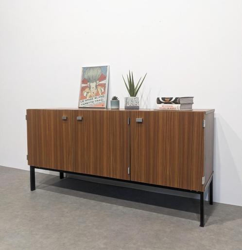 Vintage dressoir van Pierre Guariche, Meurop, Huis en Inrichting, Kasten | Buffetkasten, Zo goed als nieuw, Minder dan 100 cm