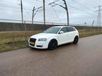 Audi A3 S-line 1.8 Tfsi Sportback 118KW 2007 Wit, Auto's, Audi, Voorwielaandrijving, 65 €/maand, Zwart, 4 cilinders