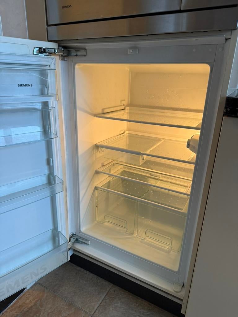 Siemens Koelkast, Zonder vriesvak, 200 liter of meer, Zo goed als nieuw, 160 cm of meer