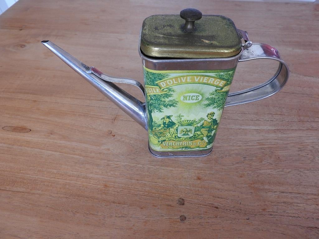 Frans schenkkannetje voor olijfolie uit Nice. Goede staat., Ophalen of Verzenden