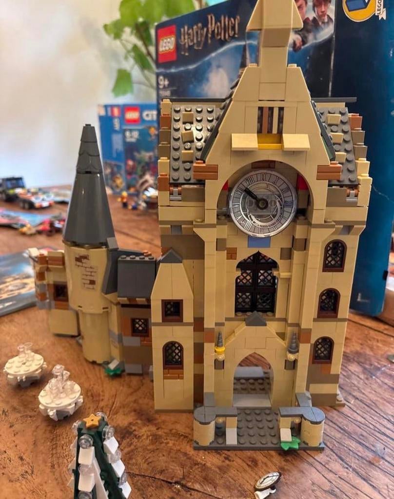 Lego Harry Potter Hogwarts Clock Tower set 75948, Kinderen en Baby's, Speelgoed | Duplo en Lego, Inclusief minifiguren, Gebruikt