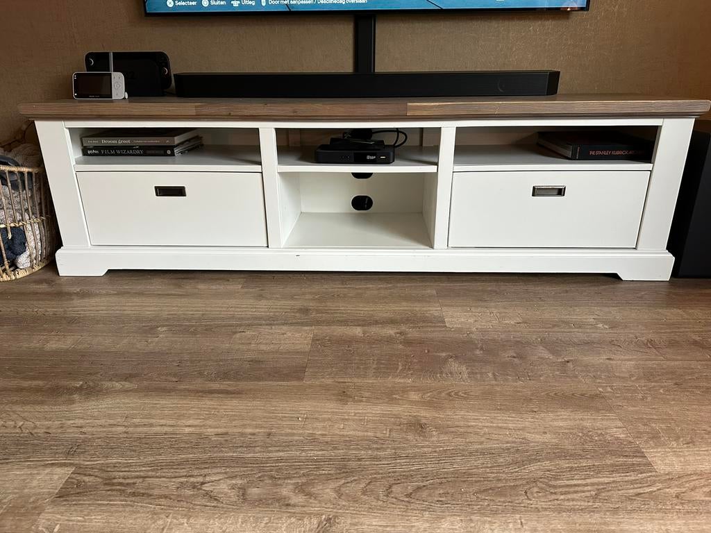 Löwik Mallorca tv-meubel, Ophalen