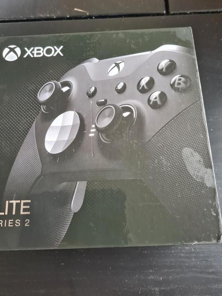 Xbox Elite Controller Series 2 - Zo goed als nieuw, Spelcomputers en Games, Spelcomputers | Xbox | Accessoires, Ophalen of Verzenden