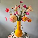 Boeket met kunstbloemen (van het merk Silk-ka)