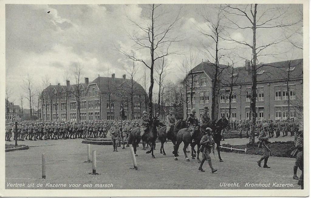 Utrecht, Kromhout Kazerne, Cavalerie, Militairen, gel. 1938, Ophalen of Verzenden, 1920 tot 1940, Gelopen, Utrecht
