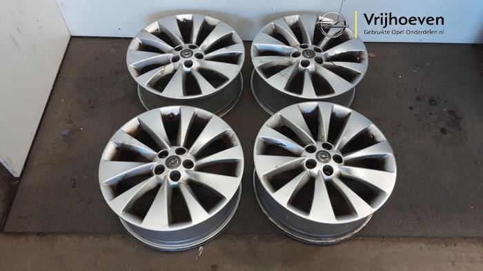 Velgen set van een Opel Mokka (Mokka 12-), Gebruikt, -, -, Ophalen of Verzenden