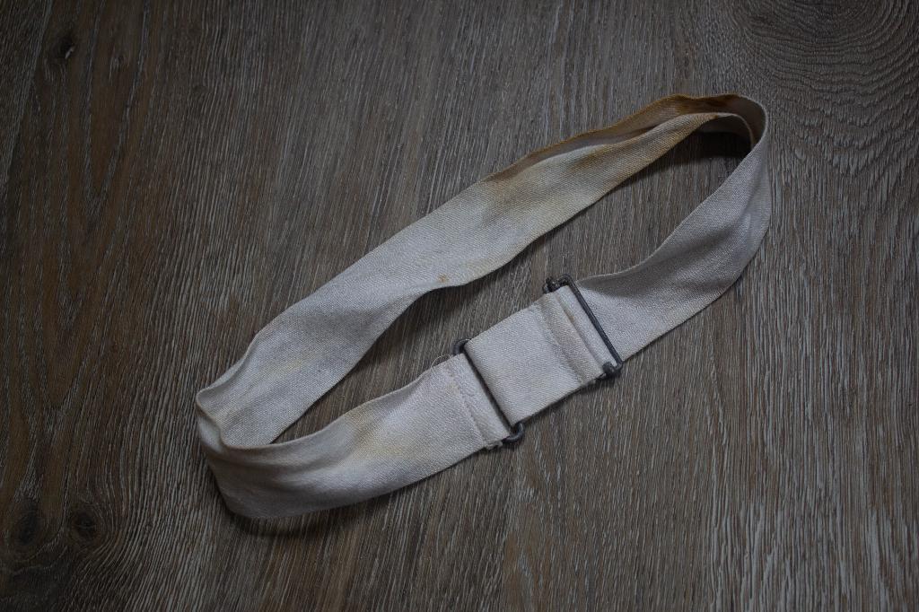 + Duitse Witte Trainings Oefen Armband Duitsland +, Verzamelen, Militaria | Tweede Wereldoorlog, Ophalen of Verzenden, Duitsland