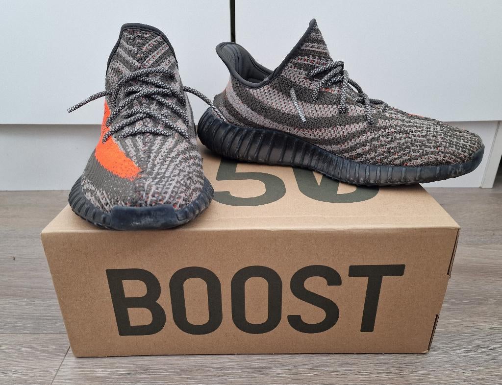 Adidas Yeezy Boost 350 V2 maat 44.5, Kleding | Heren, Schoenen, Overige kleuren, Ophalen of Verzenden, Sneakers of Gympen, Adidas Yeezy
