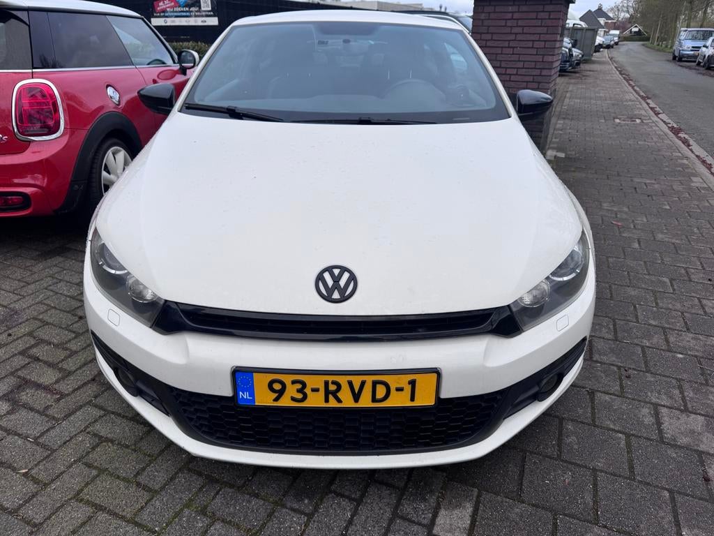 Volkswagen Scirocco 2.0 TSI DSG 2009 Wit / motor schade, Automaat, 1984 cc, Volkswagen, Wit