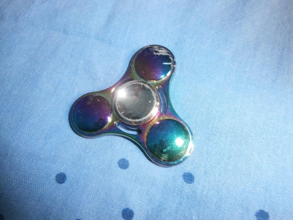 Fidget spinner met verschillende kleuren hand spinner, Ophalen of Verzenden, Gebruikt, Jongen of Meisje