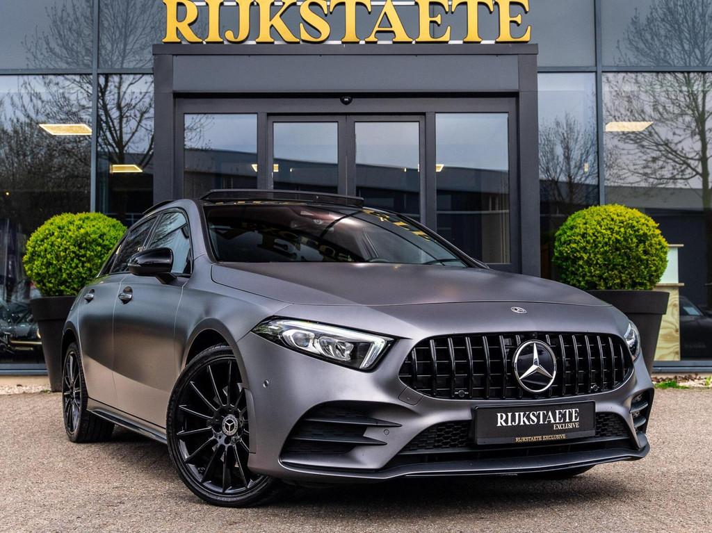 Mercedes A-klasse A250e Business AMG Limited|PANO|BURMESTER, Gebruikt, 4 cilinders, Bedrijf, Parkeercamera