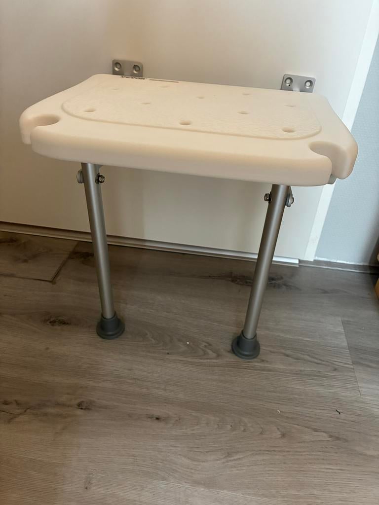 Douchestoeltje voor wandmontage, Ophalen, Nieuw