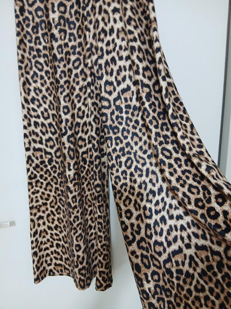Mooi Dames Wijde pijp Broek Maat S, Kleding | Dames, Jumpsuits, Ophalen of Verzenden, Zo goed als nieuw, Maat 38/40 (M)