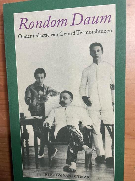 Rondom Daum, Ophalen of Verzenden, Zo goed als nieuw