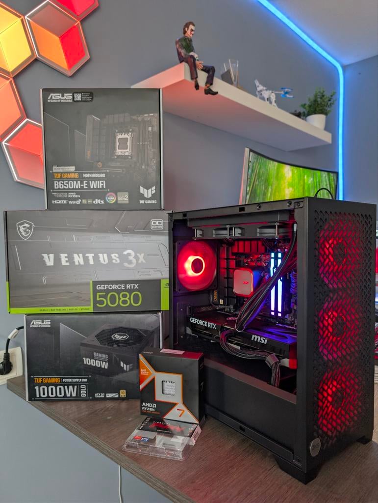 New Gaming PC RTX 5080 | 9800x3D | 32Gb ddr5 | 2tb ssd, Computers en Software, Computerbehuizingen, Ophalen of Verzenden