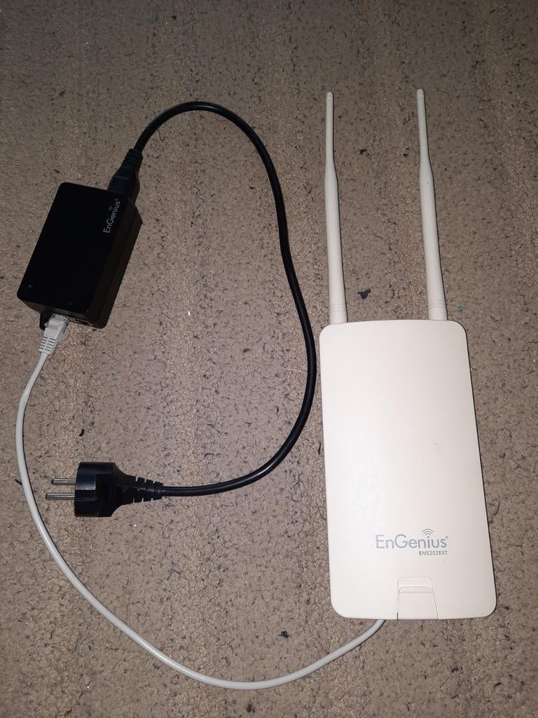Engenius EZ hotspot Extender camping wifi, Computers en Software, WiFi-versterkers, Ophalen of Verzenden