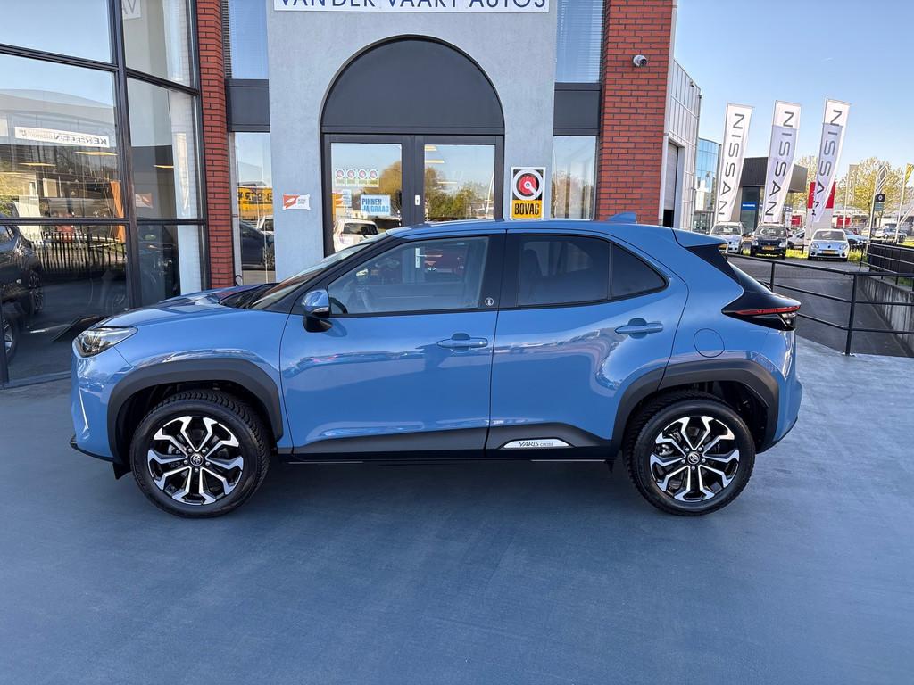 Toyota Yaris Cross 1.5 Hybrid Dynamic Team D AUTOMAAT LMV, Gebruikt, Blauw, 1490 cc, Bedrijf