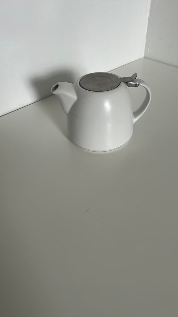 Theepot, Ophalen of Verzenden, Zo goed als nieuw, Overige materialen, Pot, Bus of Blik