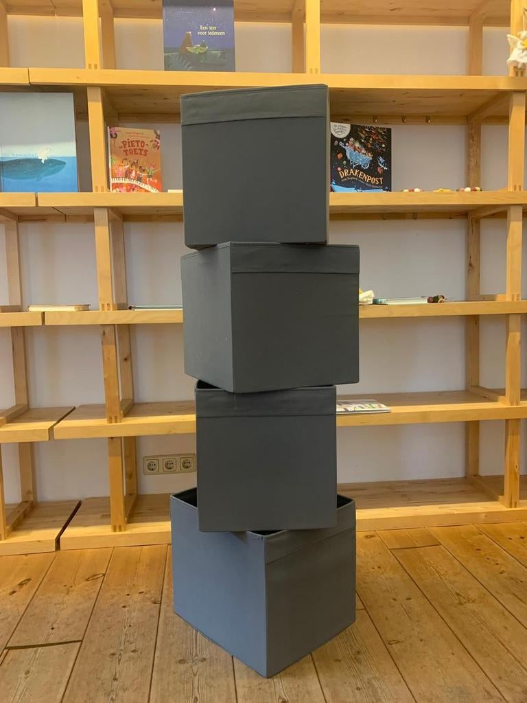 Donkergrijze Dröna stoffen bakken - Kallax Ikea vakkenkast, Ophalen, Minder dan 50 cm, Gebruikt, Minder dan 100 cm