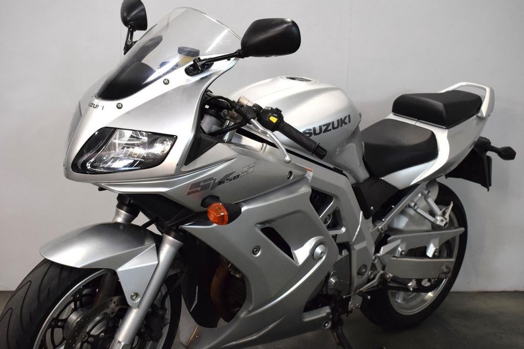 SUZUKI SV 650 S (bj 2005), Motoren, Motorrijbewijs A, Bedrijf, Onbekend, Sport