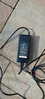 Accu lader voor stella livorno fiets, Ophalen of Verzenden