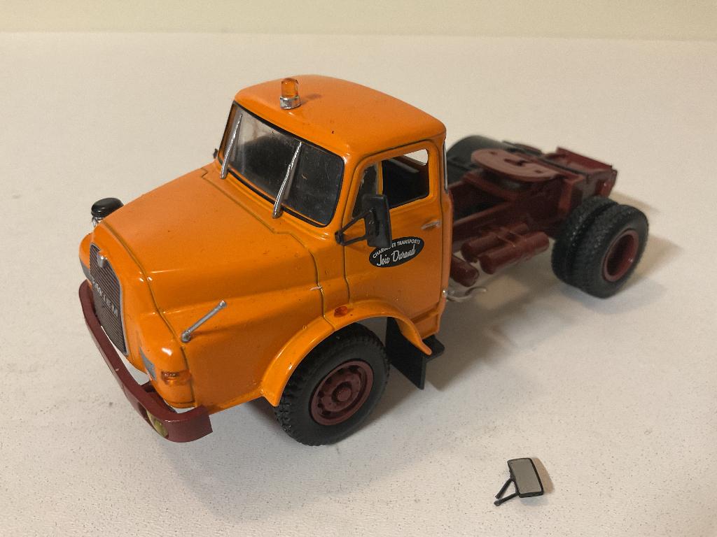 SAVIEM SM240 trekker 1:43, Ophalen of Verzenden, Gebruikt, Bus of Vrachtwagen, Overige merken