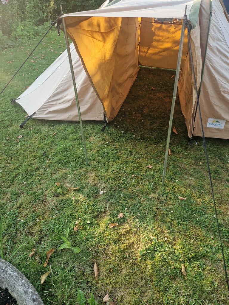 Gerjak tunneltent met luifel - 2-4 persoons, Caravans en Kamperen, Tenten, Ophalen of Verzenden, Gebruikt, Tot en met 3