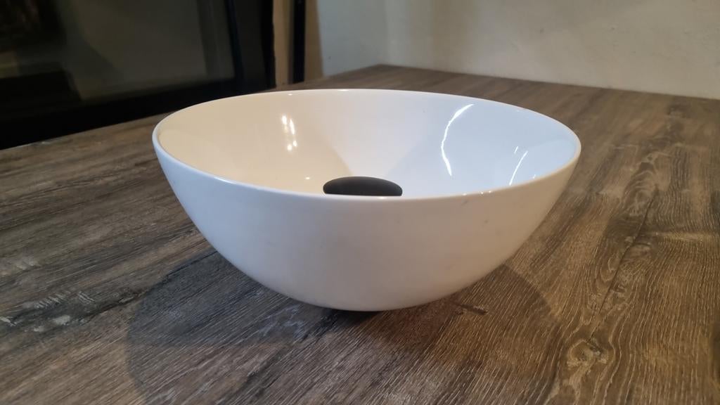 Witte waskom met mat zwarte afvoerplug, Ophalen of Verzenden, Nieuw, Wastafel