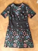 Zara jurk met geborduurde bloemen maat S, Ophalen of Verzenden, Zo goed als nieuw, Maat 36 (S), Boven de knie