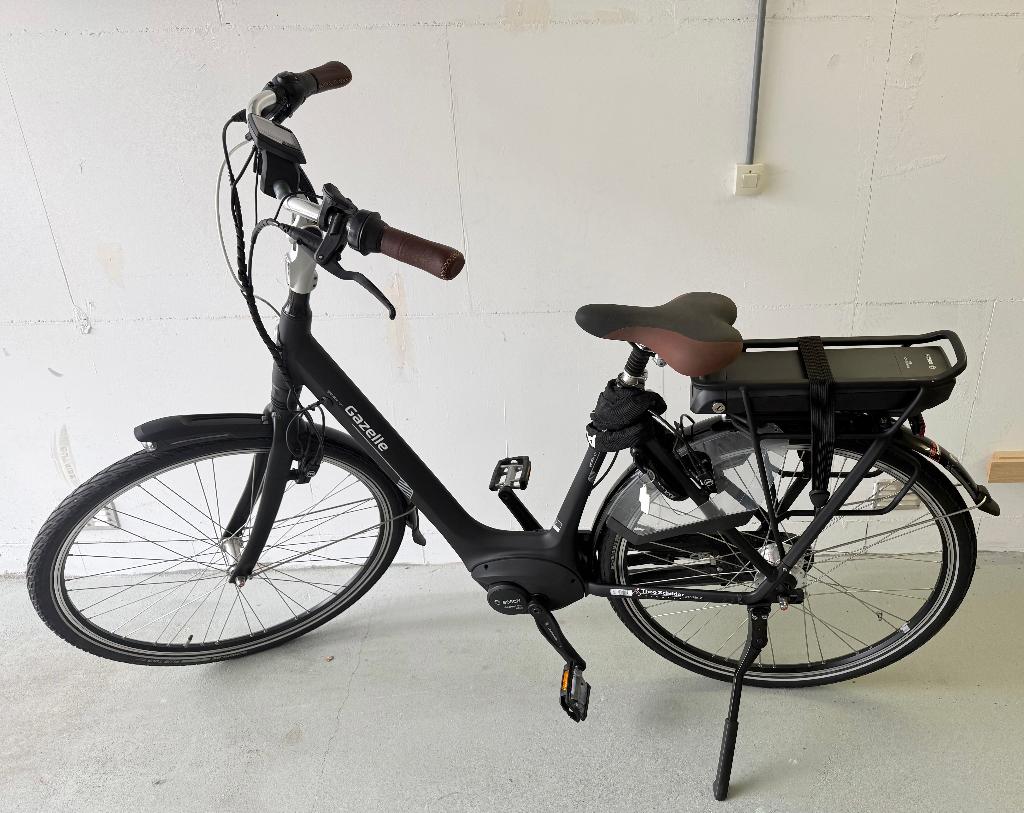 Gazelle Grenoble C7+HBG frame L53 zwart H7 Mat, Fietsen en Brommers, Elektrische fietsen, Ophalen, Zo goed als nieuw, 51 tot 55 cm