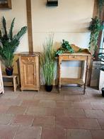 Mooi tafeltje met kastje, Ophalen