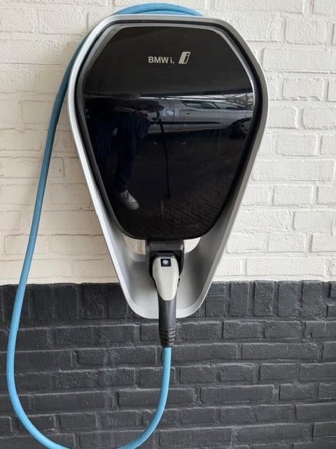Wallbox BMW Gen 2, Ophalen, Zo goed als nieuw, Laadpaal en Laadkabel