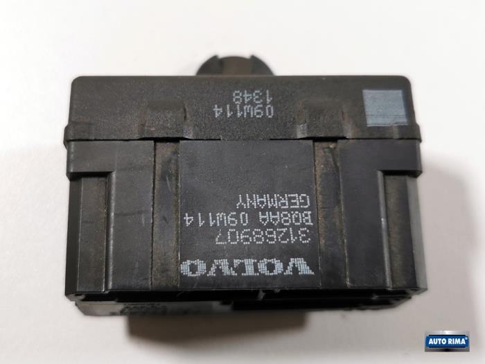 Stoelverwarmings module van een Volvo V50, Gebruikt, -, -, Ophalen of Verzenden