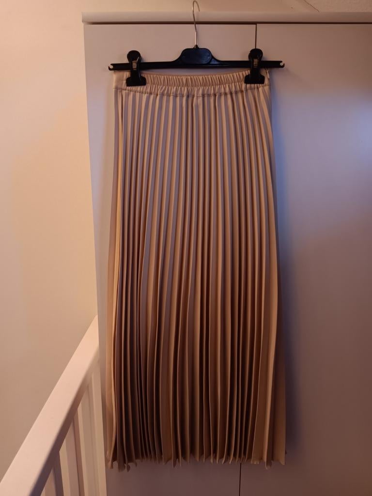 PLISSÉ ROK, Kleding | Dames, Rokken, Ophalen of Verzenden, Nieuw, Maat 38/40 (M), Onder de knie