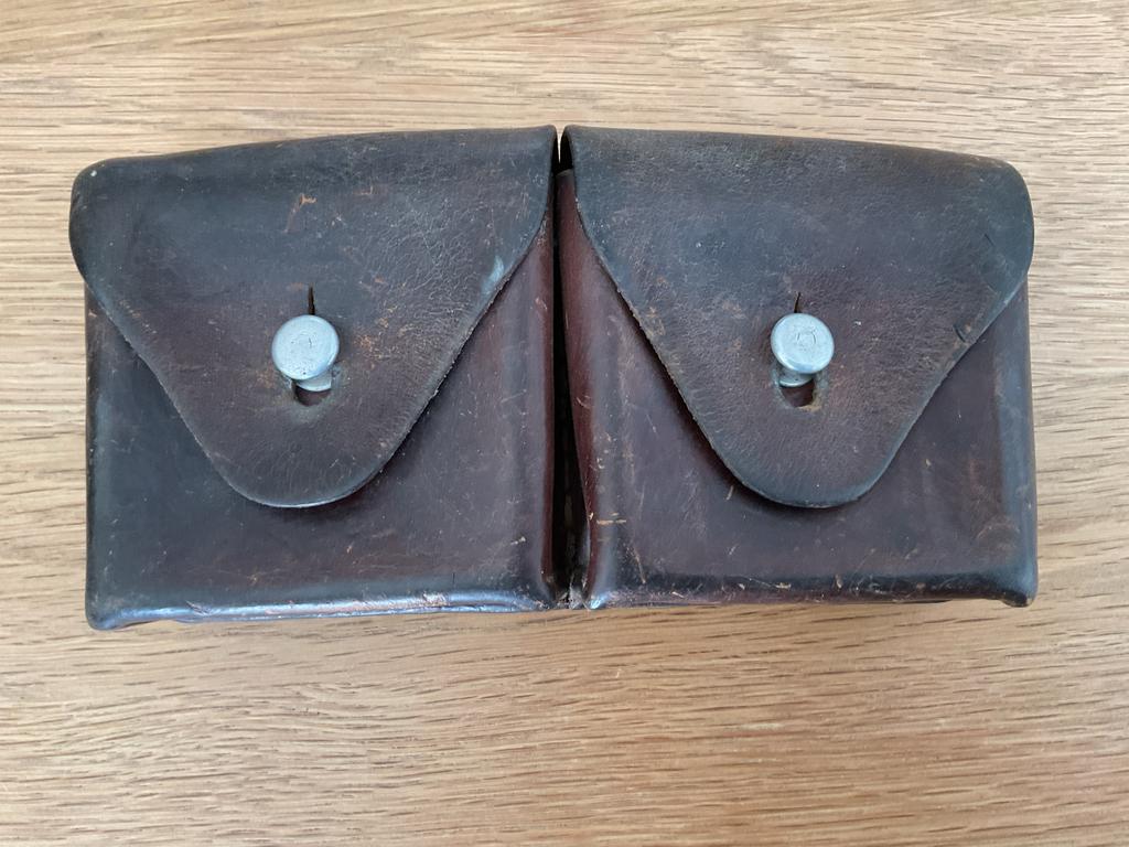 Zwitsers leger lederen patroontas - origineel gebruikt, Verzamelen, Ophalen of Verzenden, Landmacht, Overige gebieden, Overige typen