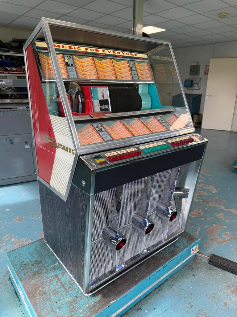 Koopje! Gerestaureerde Seeburg 201 Jukebox bieden € 3.500,-!, Gebruikt, 1950 tot 1960, Info@jukeboxgallery.com, Seeburg 201