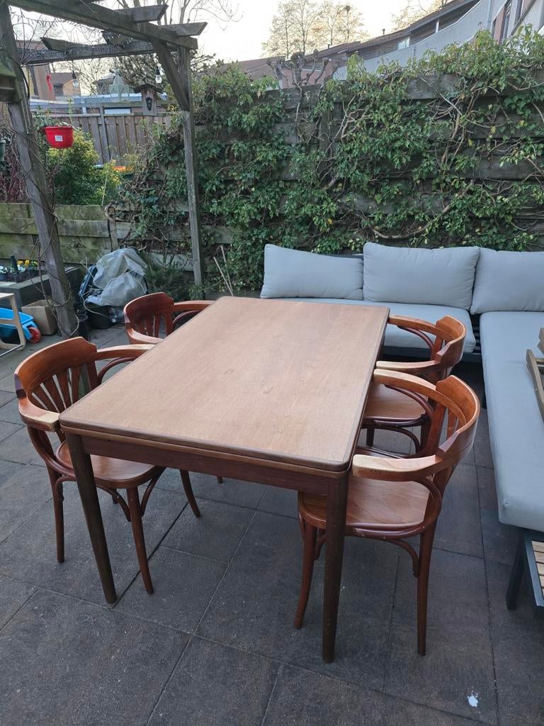 Uitschuifbare eettafel met 4 stoelen, Huis en Inrichting, Tafels | Eettafels, Ophalen, Gebruikt, 50 tot 100 cm, 150 tot 200 cm