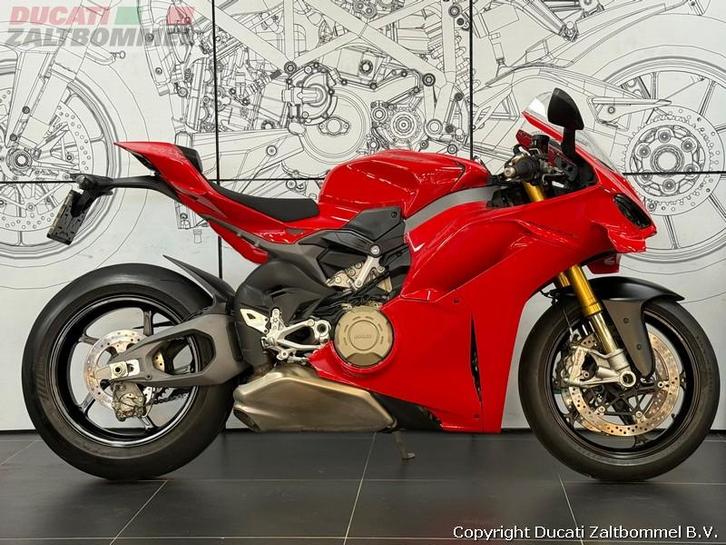 Ducati PANIGALE V4 S 7G (bj 2024), Motoren, Motoren | Ducati, Bedrijf, Sport, meer dan 35 kW